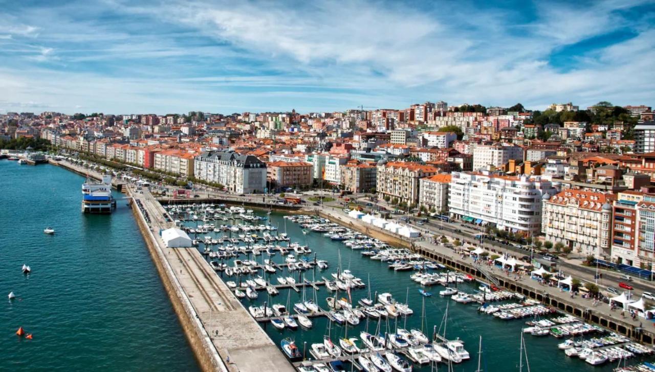 Villa Bajo Con Terraza A 5 Min De La Playa Santander Esterno foto