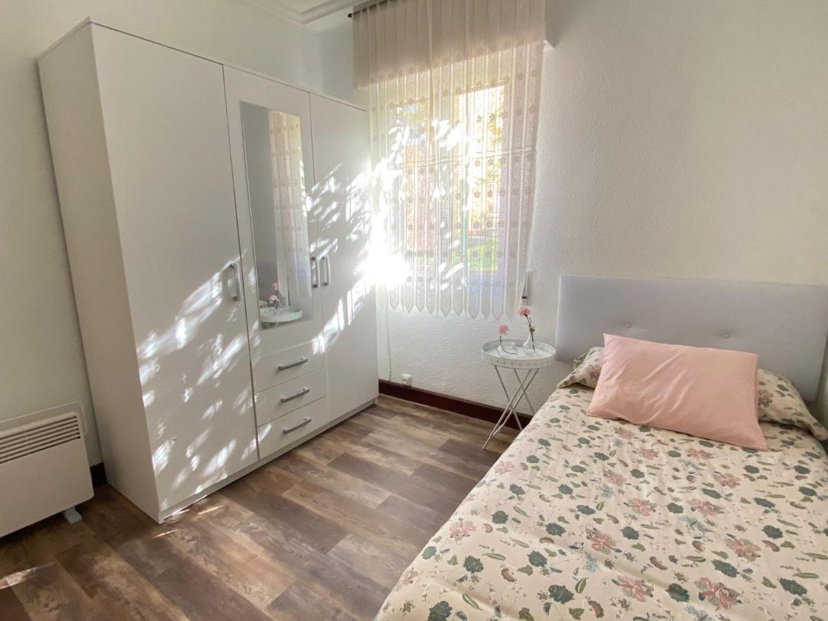 Villa Bajo Con Terraza A 5 Min De La Playa Santander Esterno foto